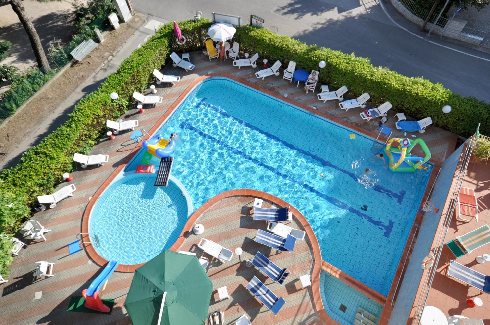 Hotel Real Червия Екстериор снимка