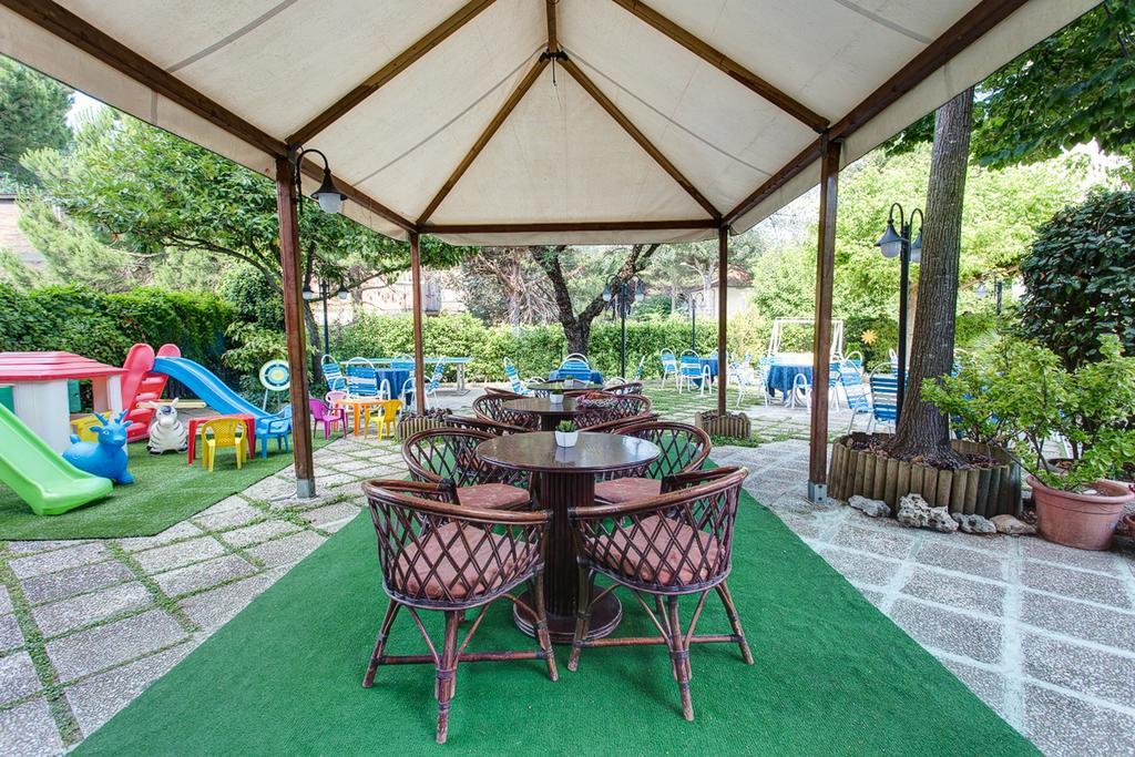 Hotel Real Червия Екстериор снимка