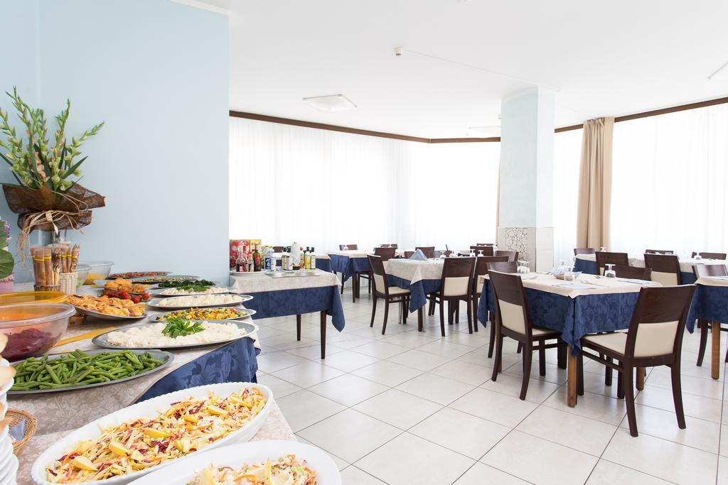 Hotel Real Червия Екстериор снимка